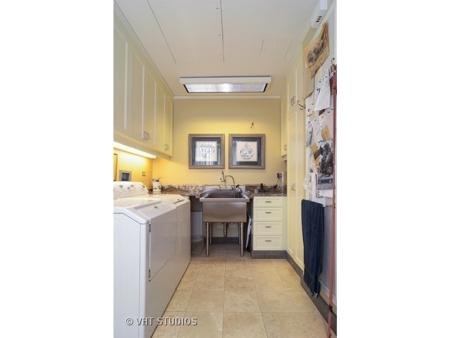 65 East Goethe Street, Unit 5W Chicago, IL 60610 - Photo 20 of 25