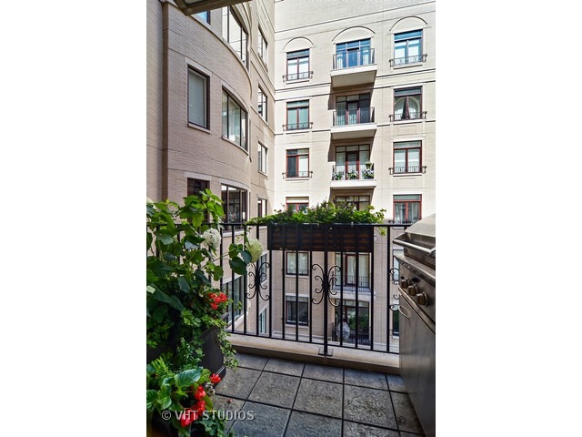 65 East Goethe Street, Unit 5W Chicago, IL 60610 - Photo 22 of 25