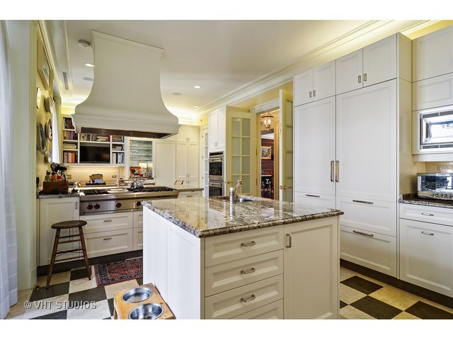 65 East Goethe Street, Unit 5W Chicago, IL 60610 - Photo 7 of 25