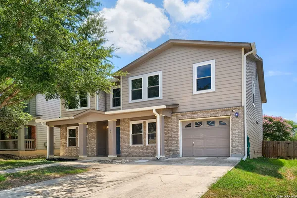 $290,000 | 249 Hinge Path, Cibolo, TX 78108