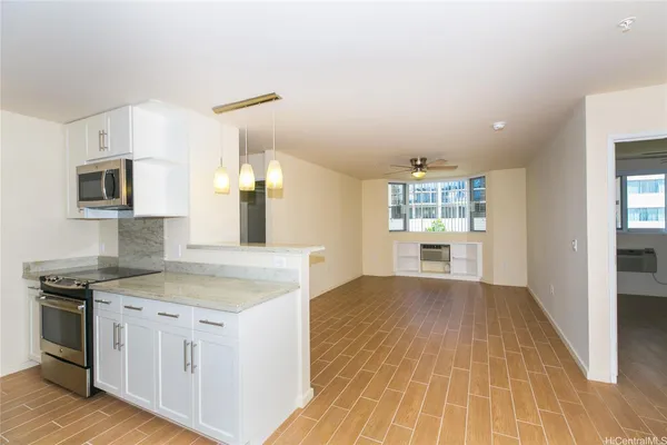 $3,200 | 1810 Kaioʻo Drive, Unit B408, Honolulu, HI 96815