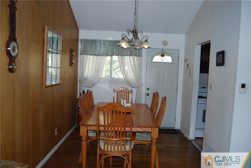 123 Rues Lane East Brunswick, NJ 08816 - Photo 11 of 22 Gallery Image 11