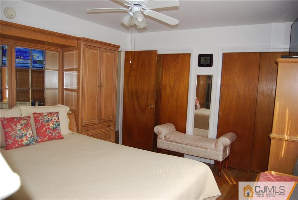 123 Rues Lane East Brunswick, NJ 08816 - Photo 15 of 22 Gallery Image 15