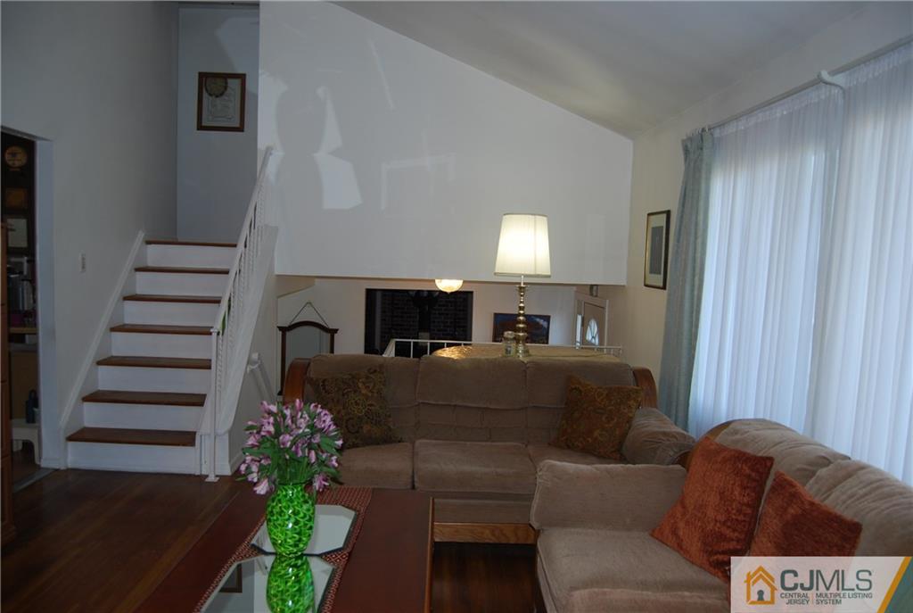 123 Rues Lane East Brunswick, NJ 08816 - Photo 10 of 22 Gallery Image 10