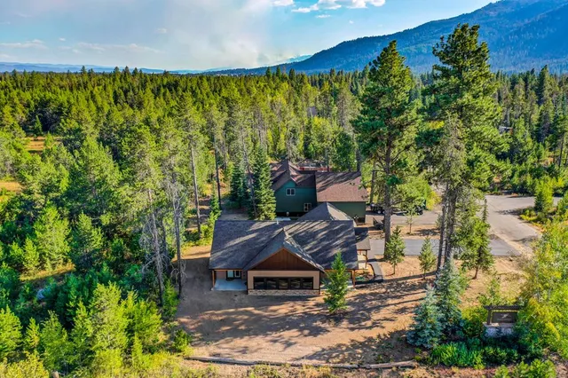 $859,000 | 13130 Crane Shore Drive, Donnelly, ID 83615