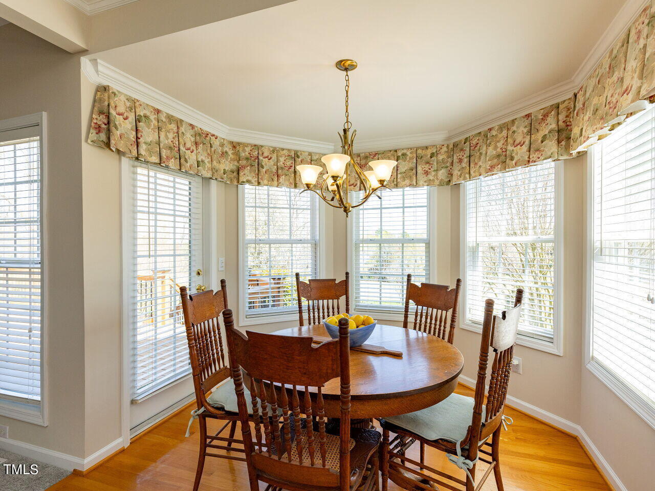 720 Seastone Street Raleigh, NC 27603 - Photo 10 of 31 010-1280x960-breakfast-area