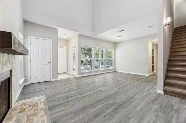 $1,750 | 6600 Valleyside Road, Unit D17, Austin, TX 78731