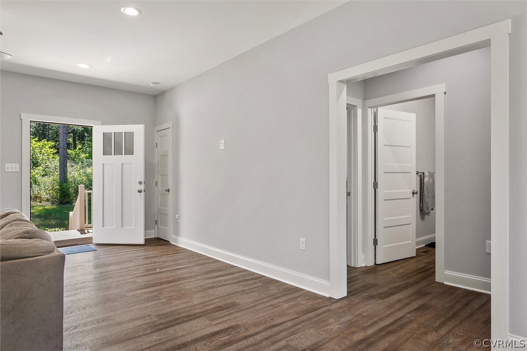 1227 Deep Run Road Cartersville, VA 23027 - Photo 5 of 27 Gallery Image 5