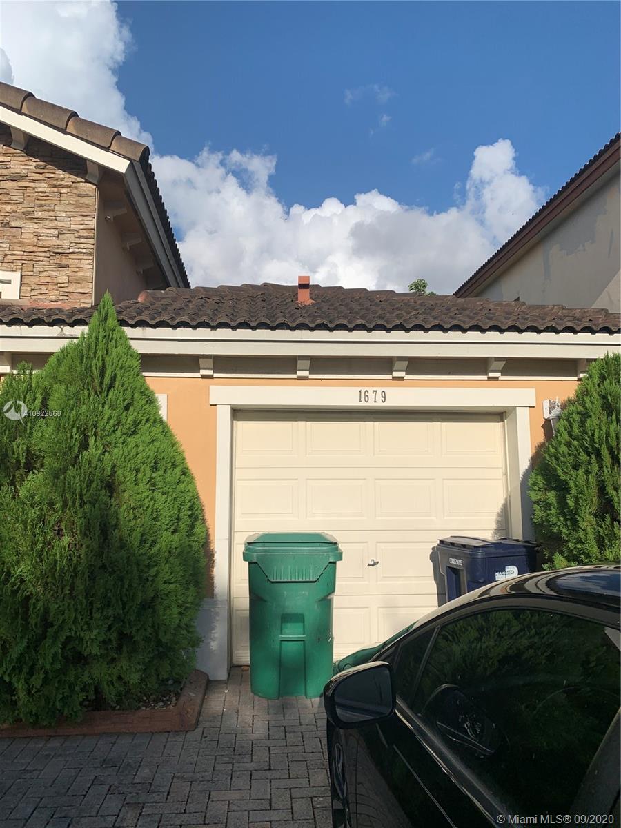 1679 Southwest 154th Path Miami, FL 33185 - Photo 2 of 13 Gallery Image 2