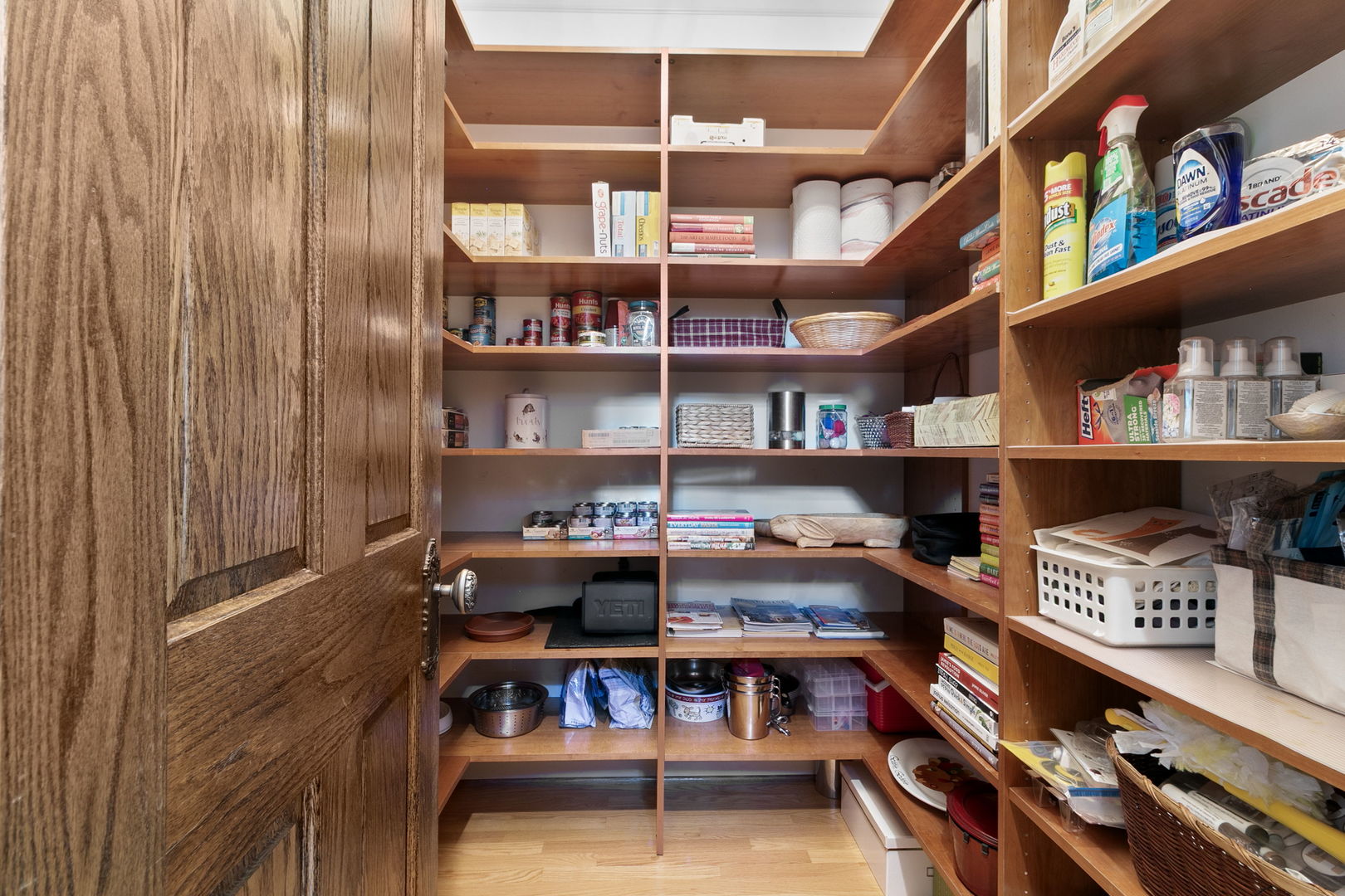 362 Downing Road Riverside, IL 60546 - Photo 10 of 40 a room with storage and utility