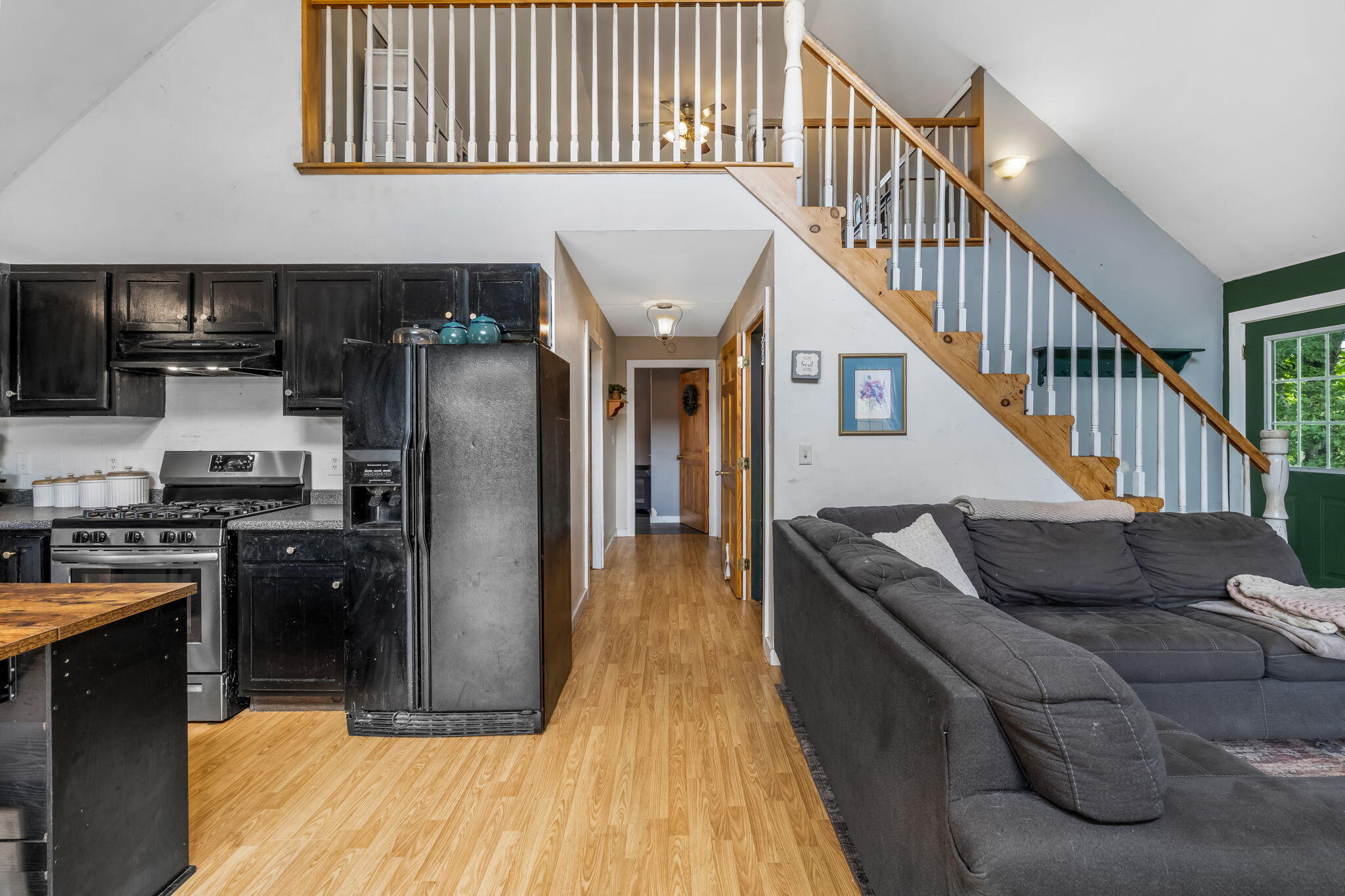 5-web-or-mls-731-chamberlain-meetinghous