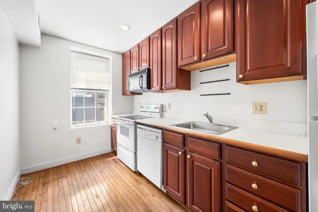 $1,799 | 48 North Front Street, Unit 2A, Philadelphia, PA 19106