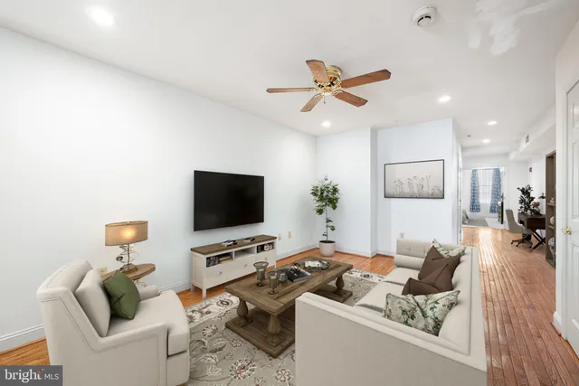 $1,799 | 48 North Front Street, Unit 2A, Philadelphia, PA 19106