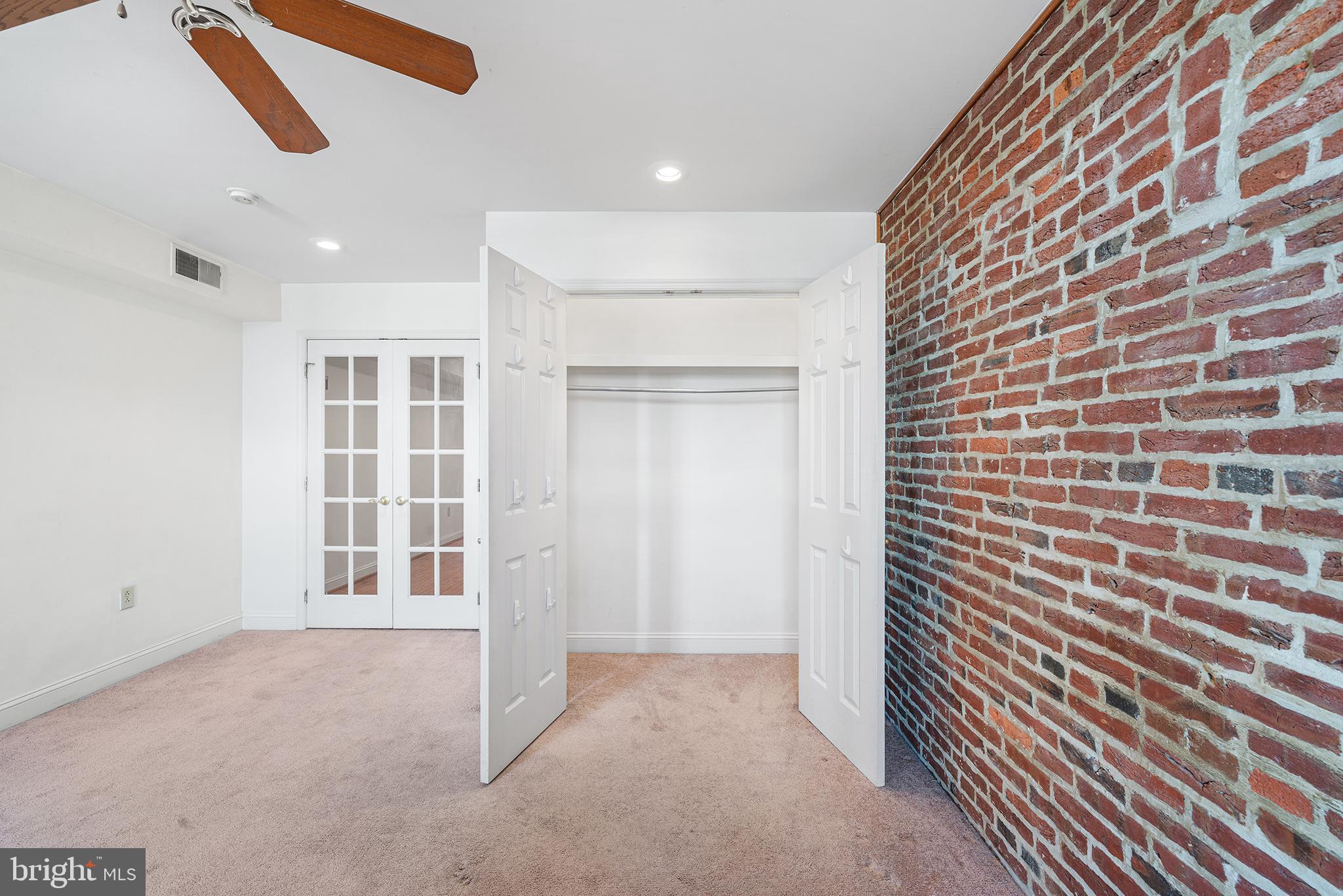 48 North Front Street, Unit 2A Philadelphia, PA 19106 - Photo 10 of 32 Bedroom and closet