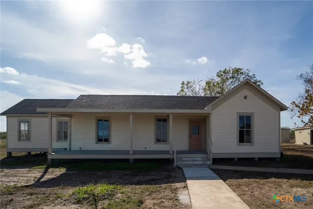 $3,500 | 14851 U Highway, Victoria, TX 77904