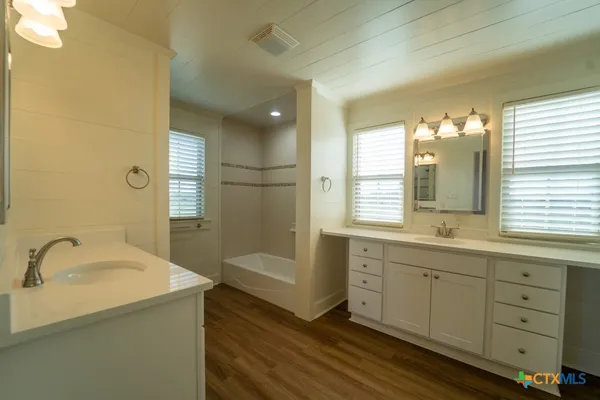 $3,500 | 14851 U Highway, Victoria, TX 77904