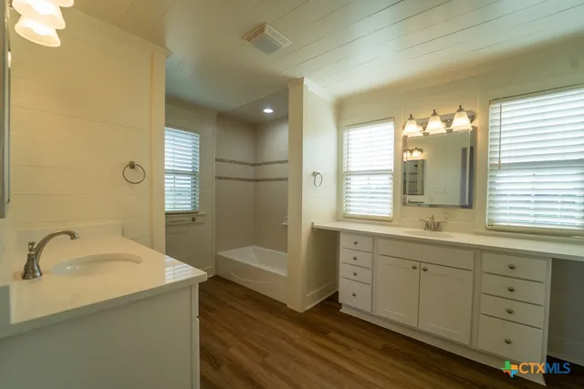 $3,500 | 14851 U Highway, Victoria, TX 77904