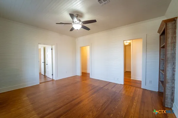 $3,500 | 14851 U Highway, Victoria, TX 77904