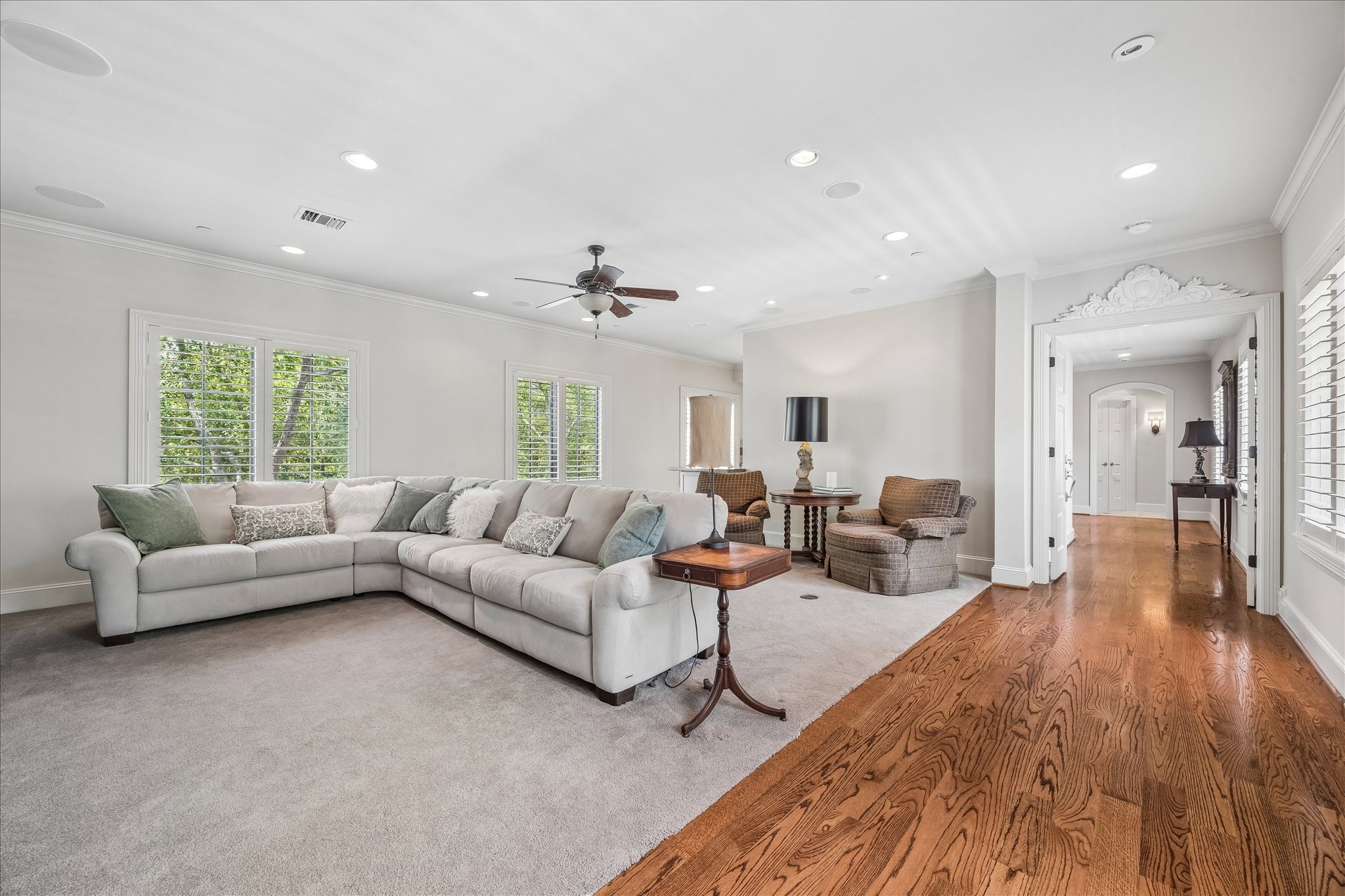 802 Country Lane Houston, TX 77024 - Photo 27 of 34 a living room with furniture and a large window