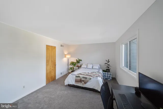 $2,500 | 7 Foxtail Court, Newark, DE 19711