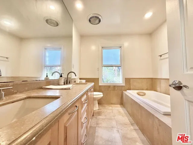 $9,585 | 1148 Las Pulgas Road, Los Angeles, CA 90272