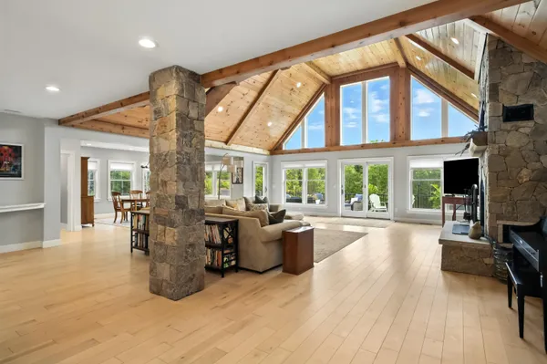 $1,999,000 | 365 Highway 16, Jackson, NH 03846