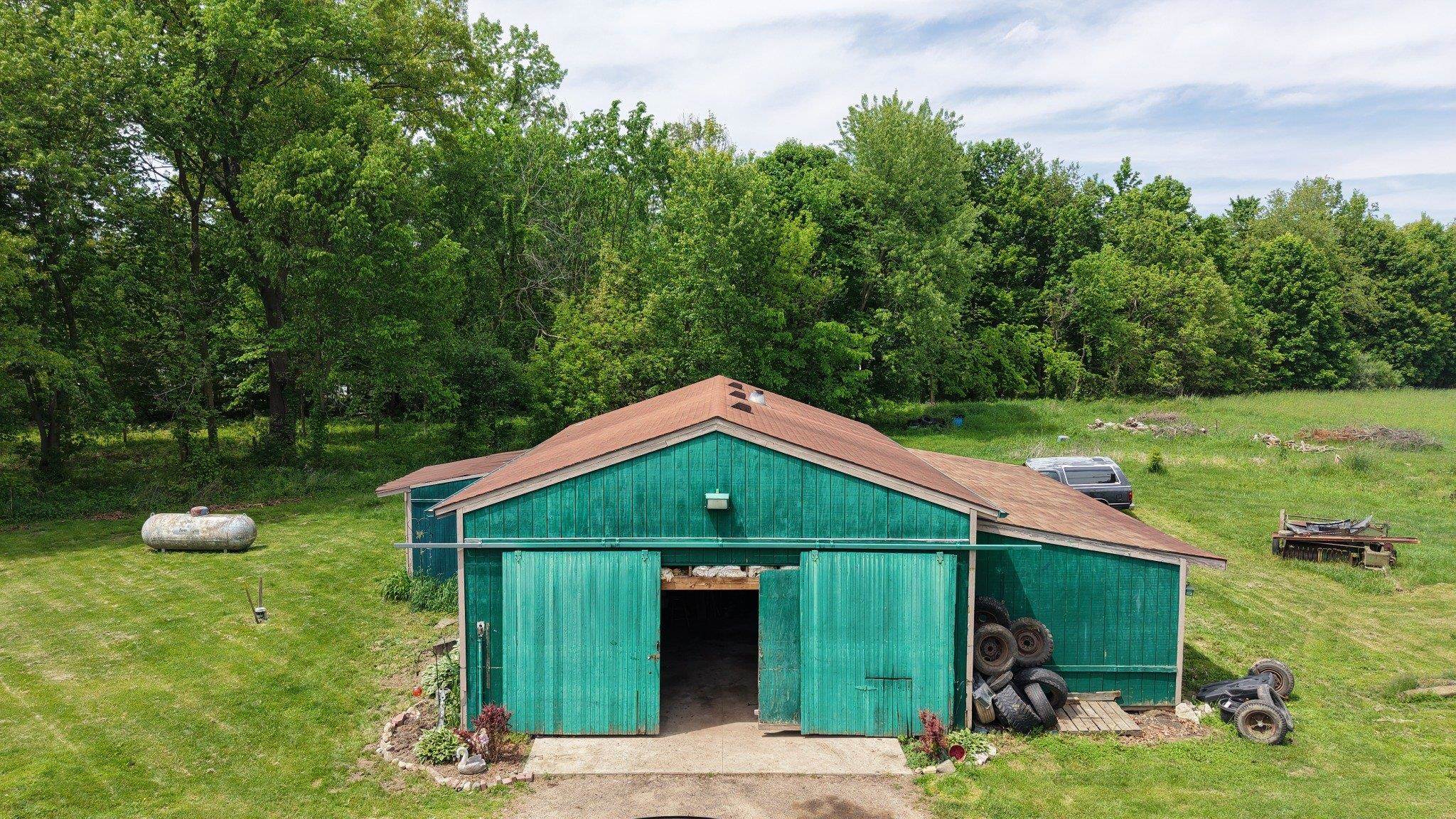 10202 Waterloo-Munith Road Munith, MI 49259 - Photo 14 of 48