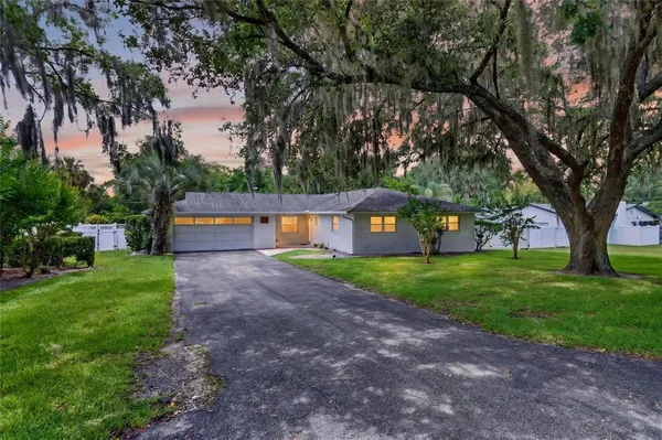 $445,750 | 1502 Southeast 16th Avenue, Ocala, FL 34471