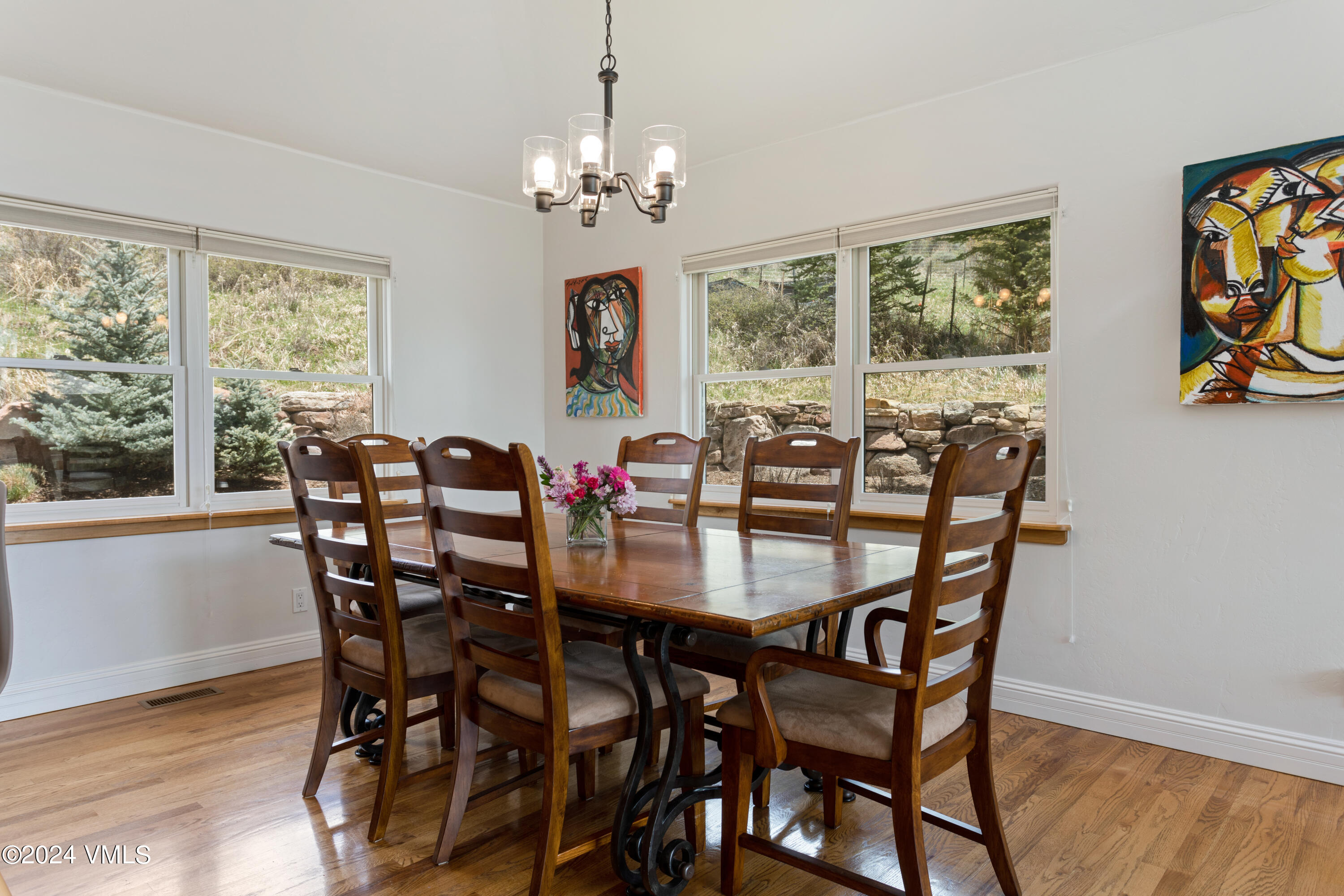 2490 Old Trail Rd 06