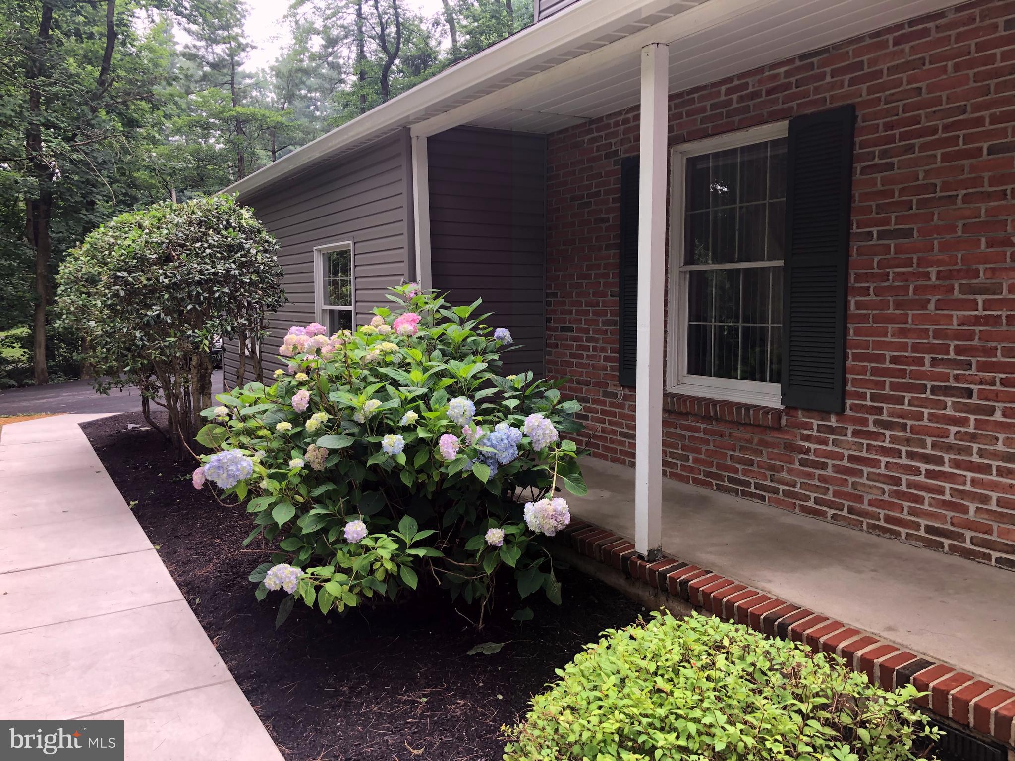 141 Indiantown Road Glenmoore, PA 19343 - Photo 6 of 63 Gallery Image 6