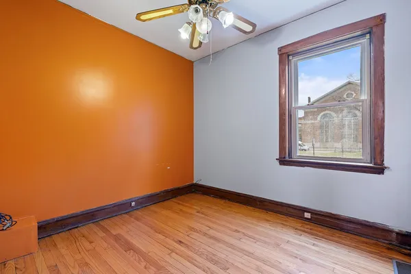$1,800 | 4445 South Vincennes Avenue, Unit 2, Chicago, IL 60653