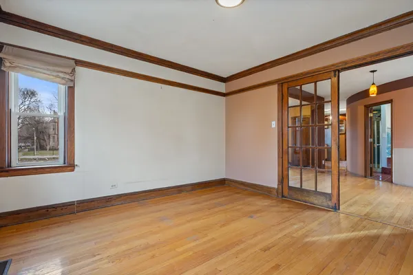 $1,800 | 4445 South Vincennes Avenue, Unit 2, Chicago, IL 60653