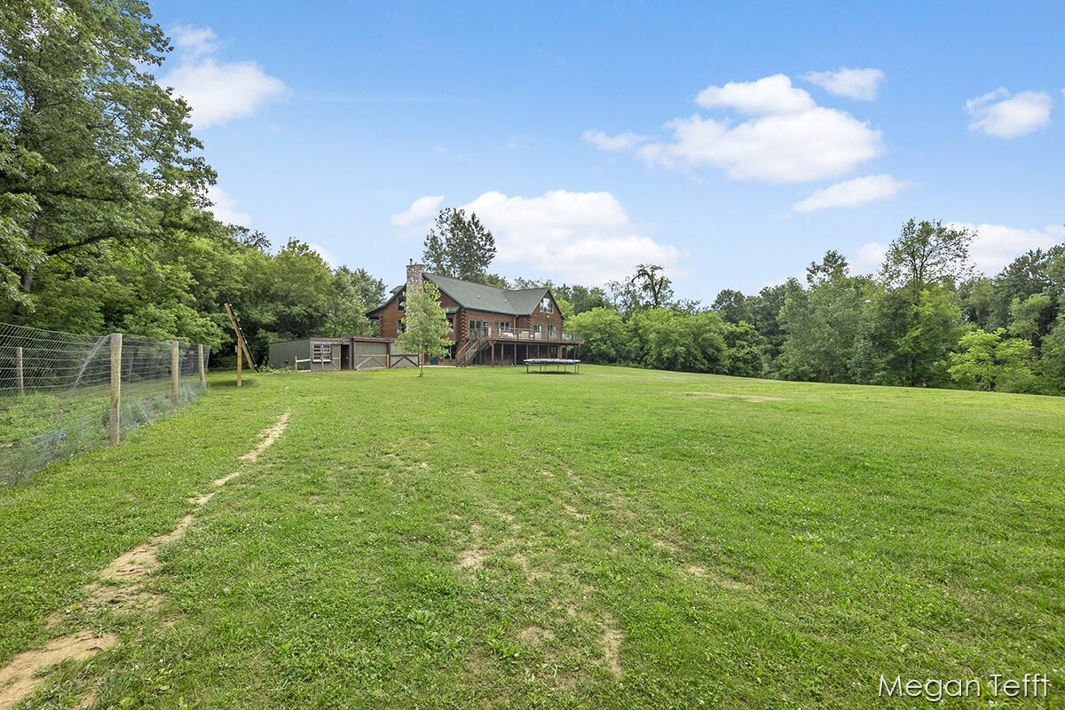 6165 Lincoln Lake Road Northeast Belding, MI 48809 - Photo 35 of 54 IMG_1037