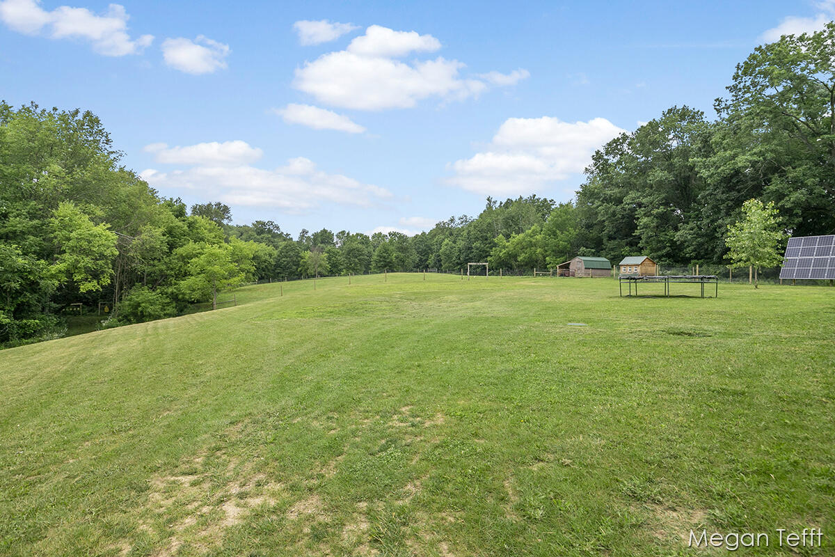 6165 Lincoln Lake Road Northeast Belding, MI 48809 - Photo 39 of 54 IMG_1041