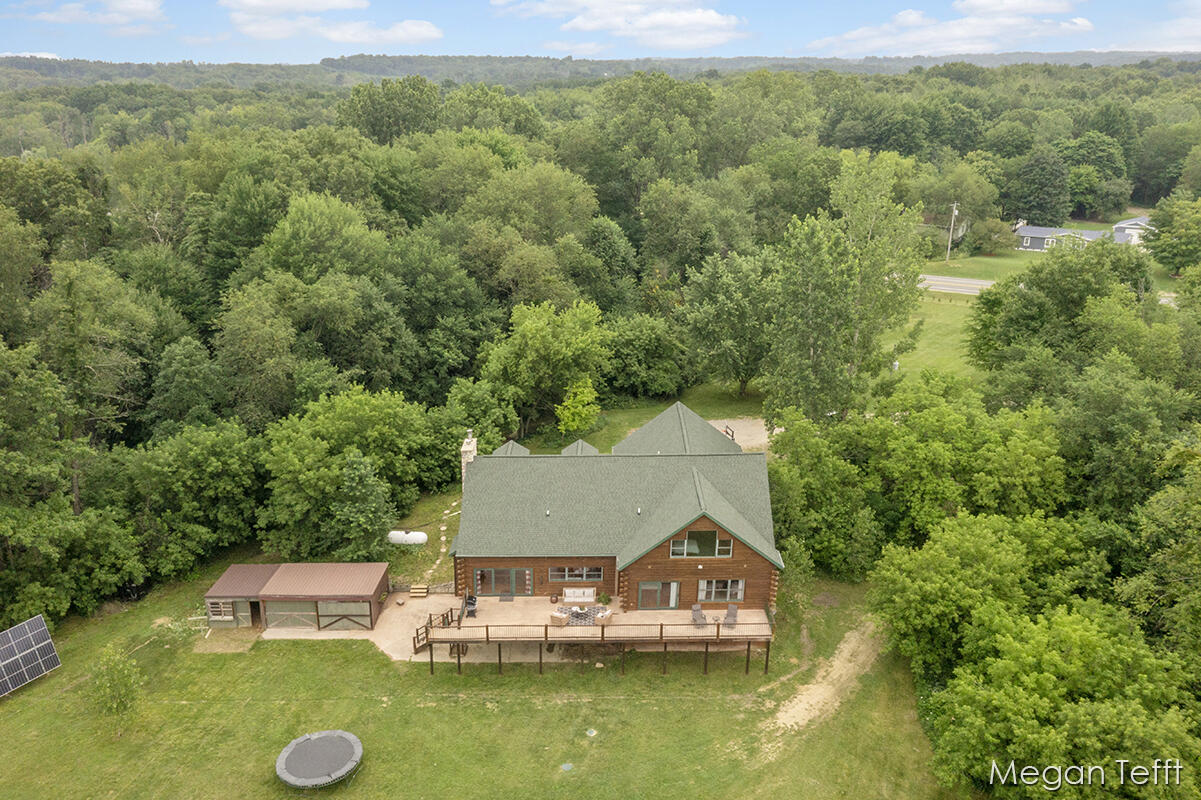 6165 Lincoln Lake Road Northeast Belding, MI 48809 - Photo 40 of 54 IMG_1042