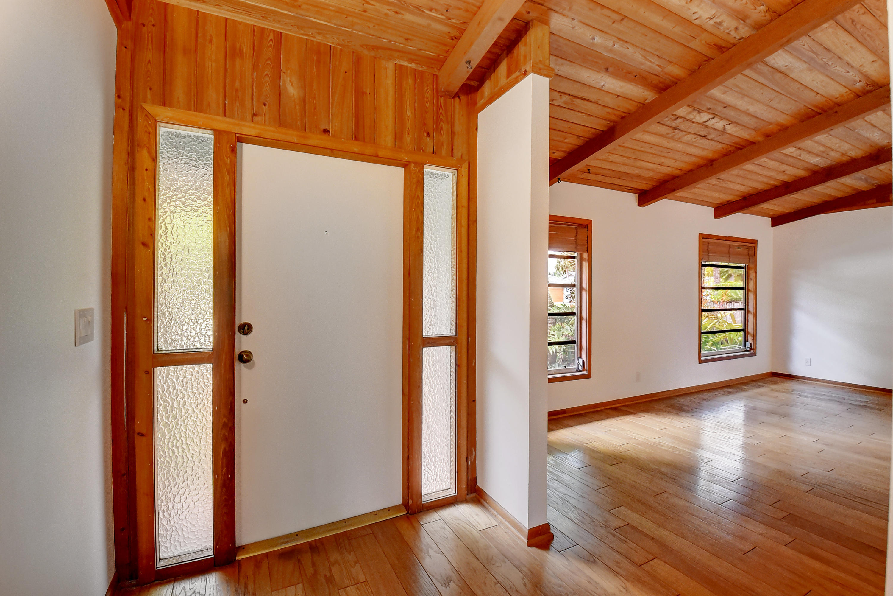 1023 Northwest 7th Street Boca Raton, FL 33486 - Photo 3 of 27 Foyer