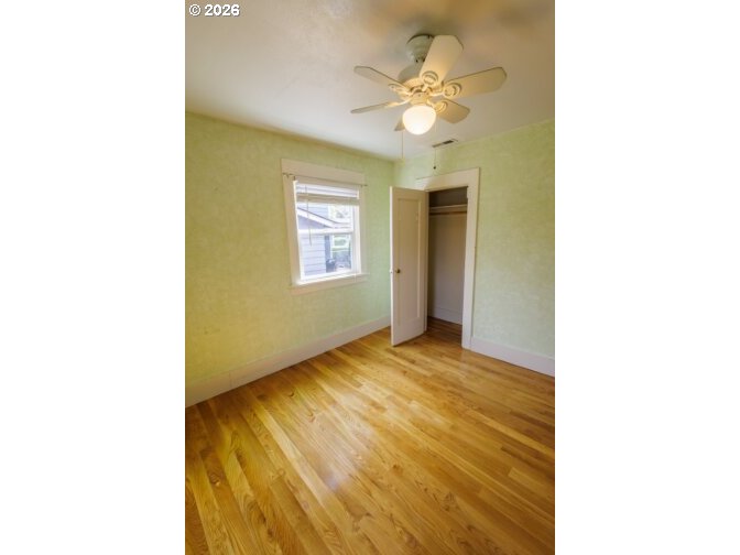 274 South 8th Street St. Helens, OR 97051 - Photo 10 of 25 Bedroom