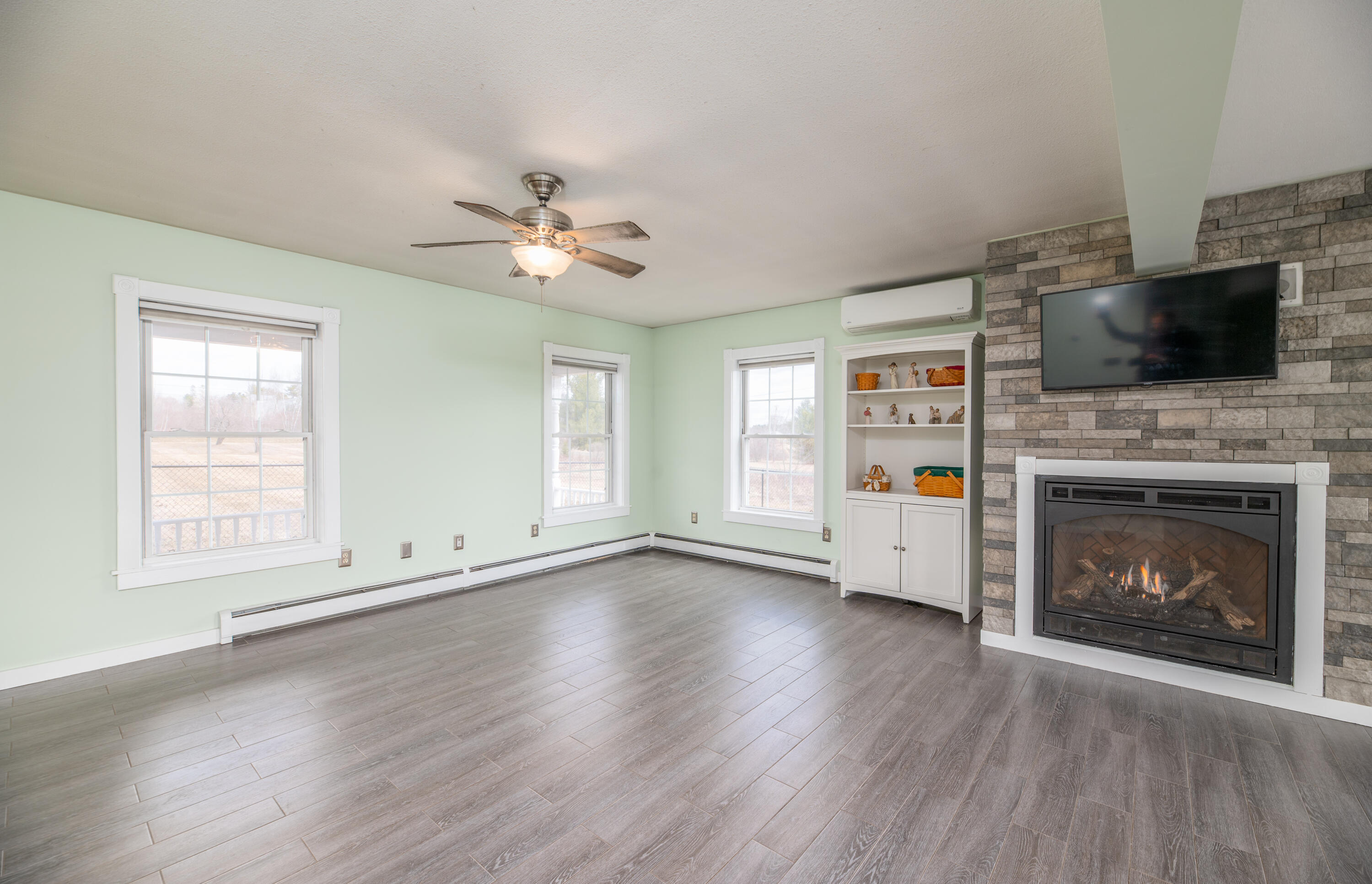 1111 Fuller Road Carmel, ME 04419 - Photo 37 of 64 Interior23