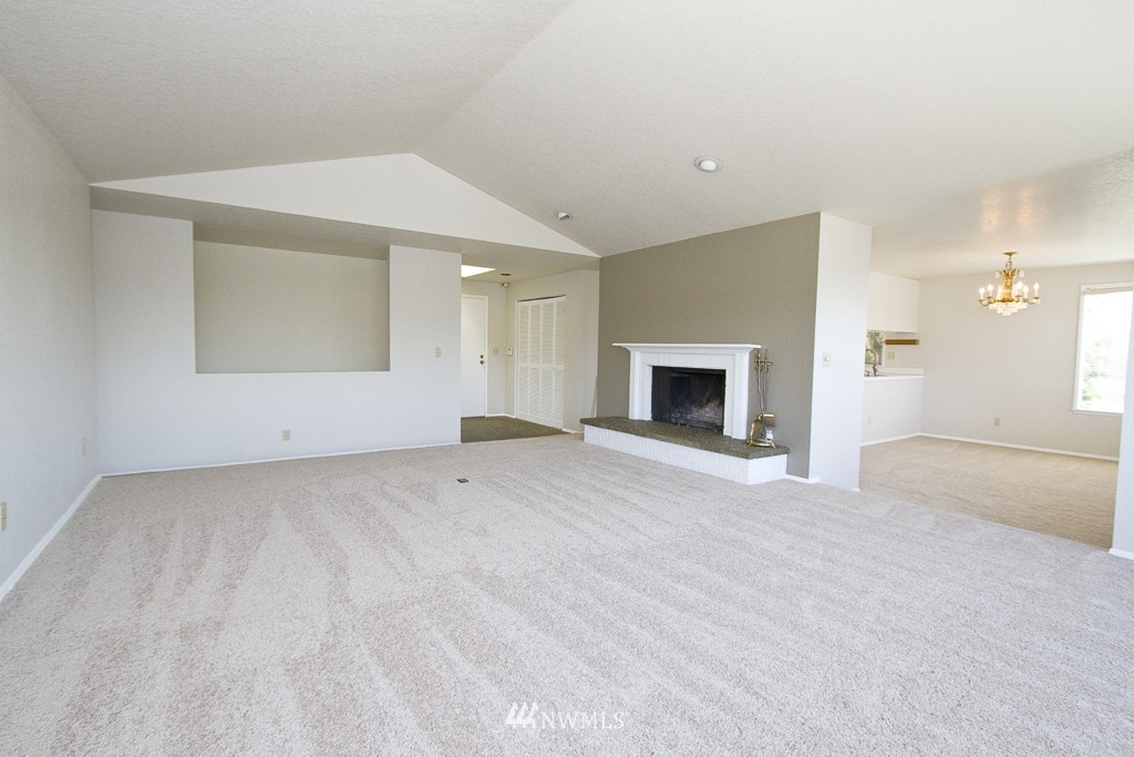 1108 North 38th Street Renton, WA 98056 - Photo 8 of 14