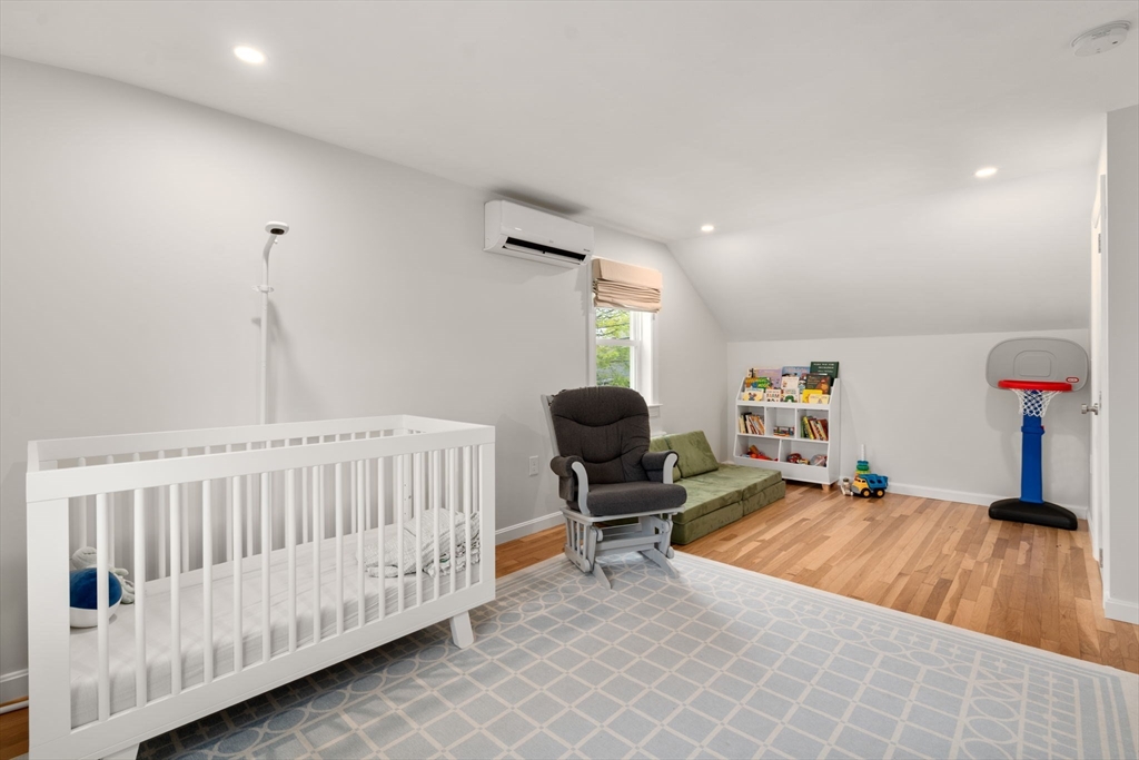 152 Sprague Street Dedham, MA 02026 - Photo 24 of 33