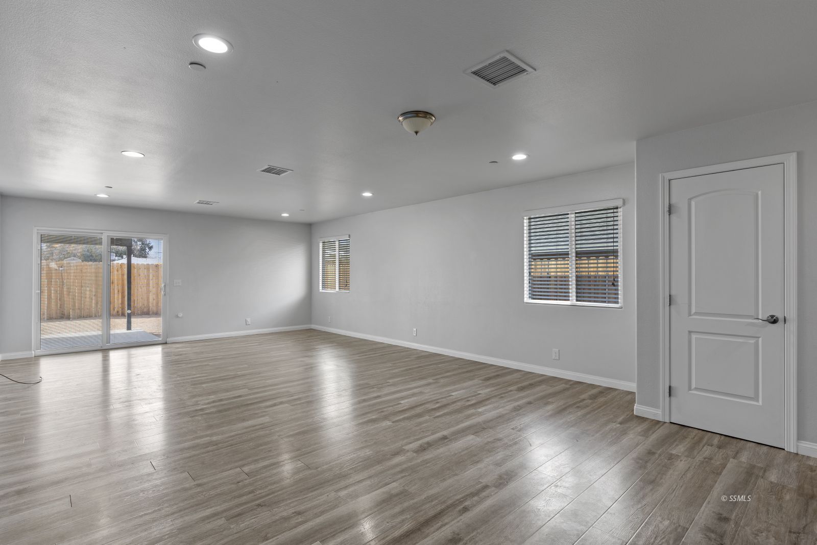 1237 South Farragut Street Ridgecrest, CA 93555 - Photo 12 of 30