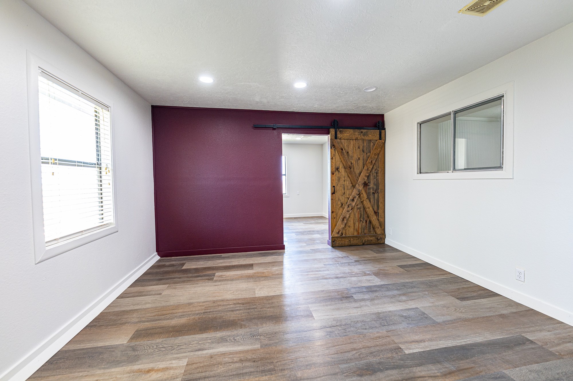 985 County Road 301 Shiner, TX 77984 - Photo 11 of 31