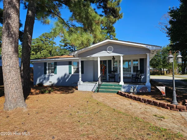 $209,000 | 502 Raleigh Road, Clinton, NC 28328