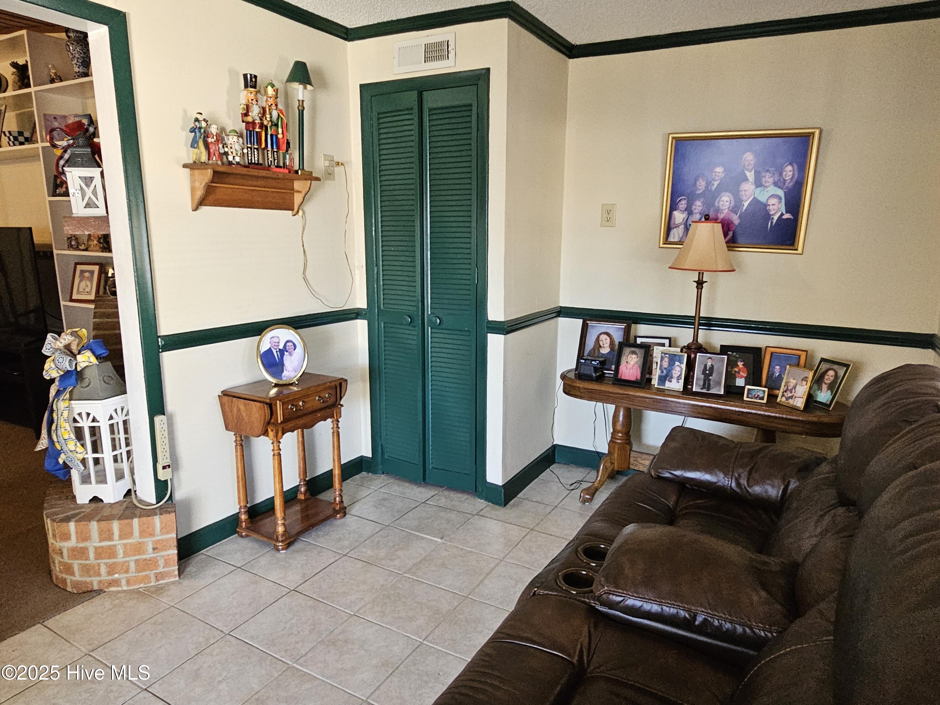 502 Raleigh Road Clinton, NC 28328 - Photo 17 of 28 20251016_144330