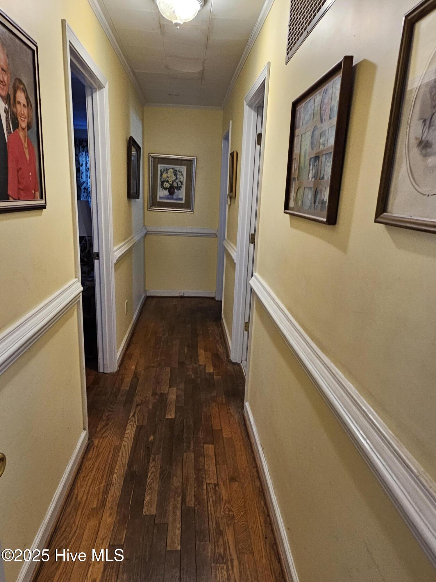 502 Raleigh Road Clinton, NC 28328 - Photo 18 of 28 20251016_144445