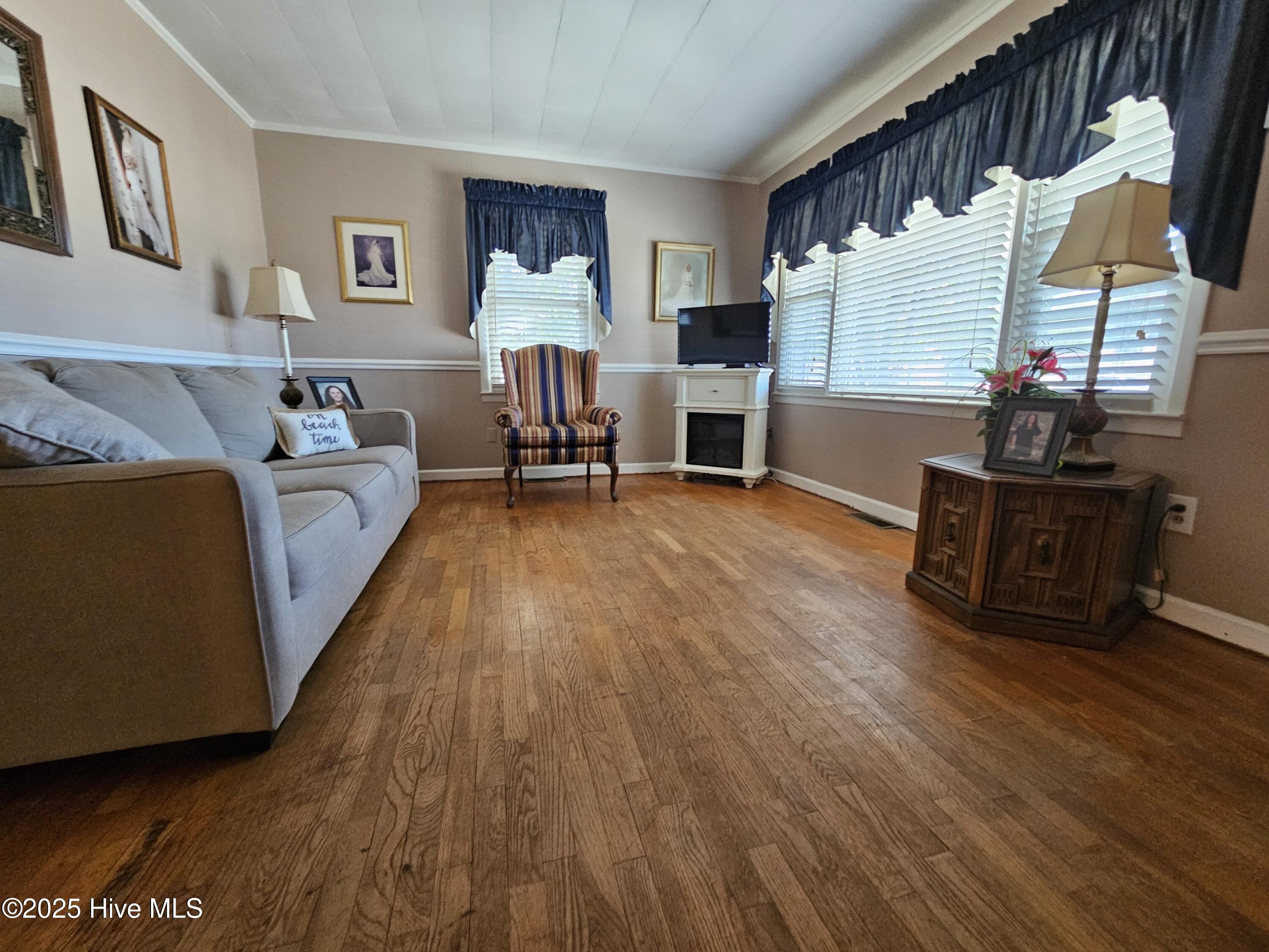 502 Raleigh Road Clinton, NC 28328 - Photo 10 of 28 20251016_144834