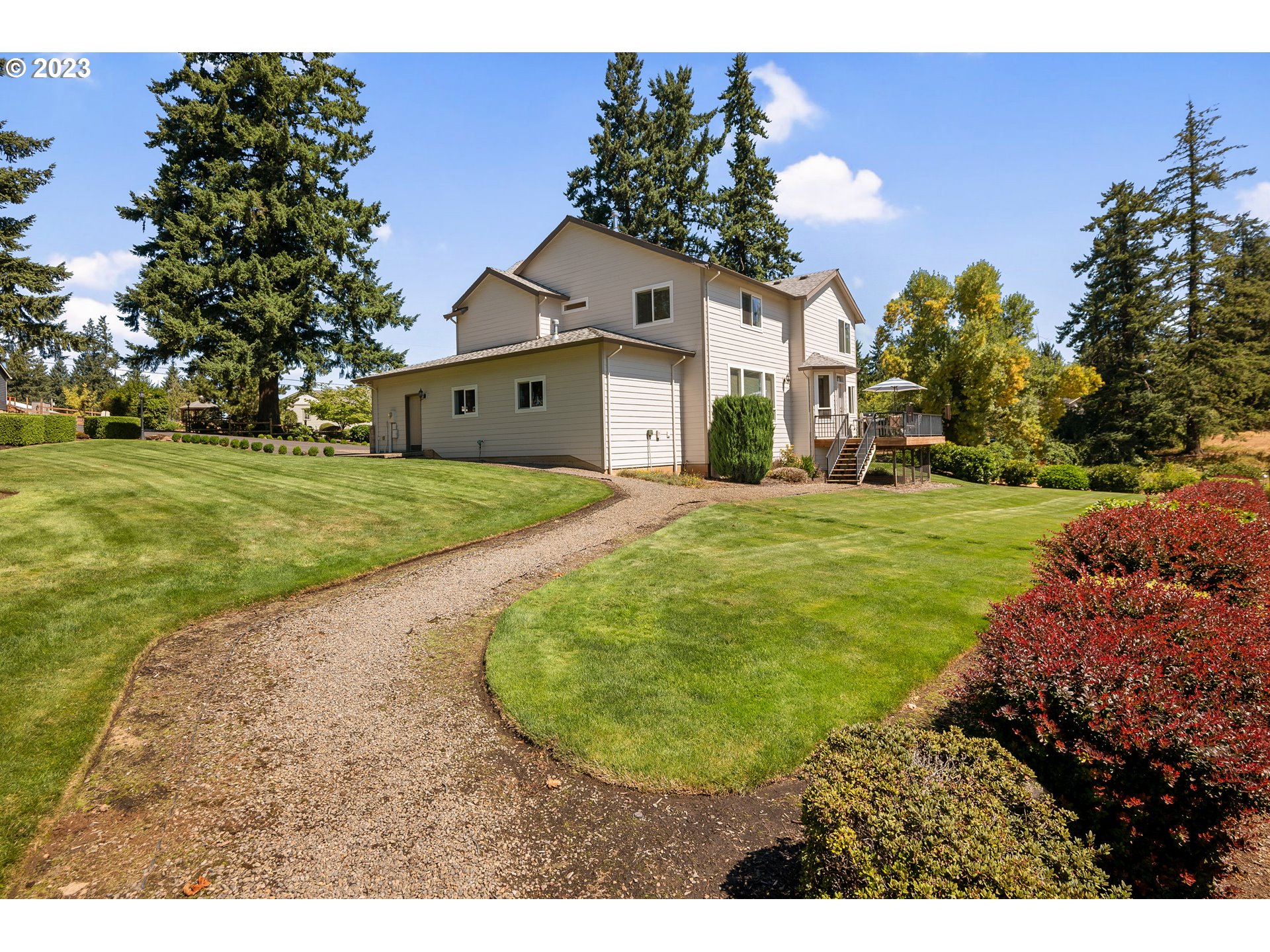 17260 South Beckman Road Oregon City, OR 97045 - Photo 38 of 46 Yard