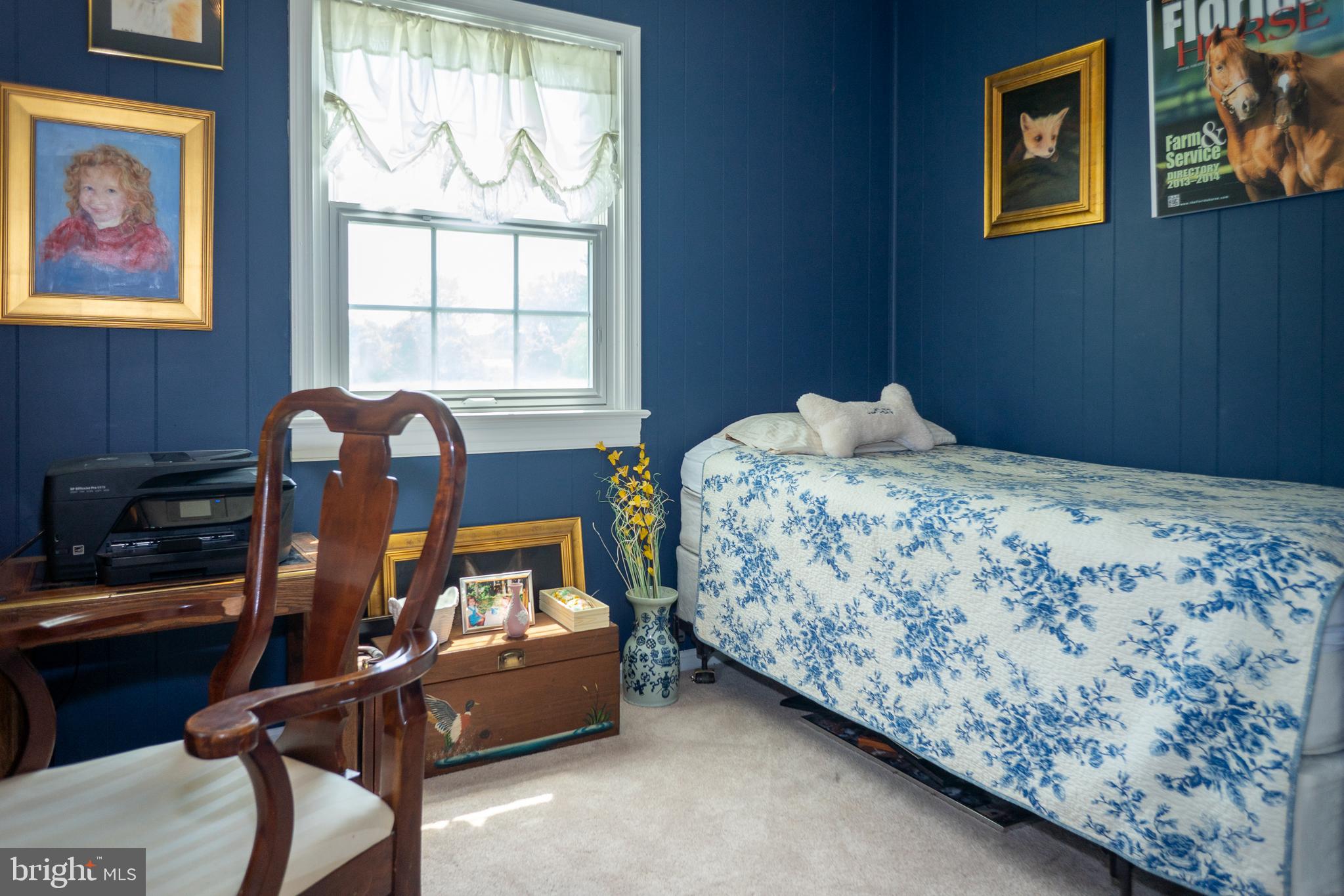 74 Resettlement Road Huntly, VA 22640 - Photo 21 of 40 Third Bedroom/Upper Level