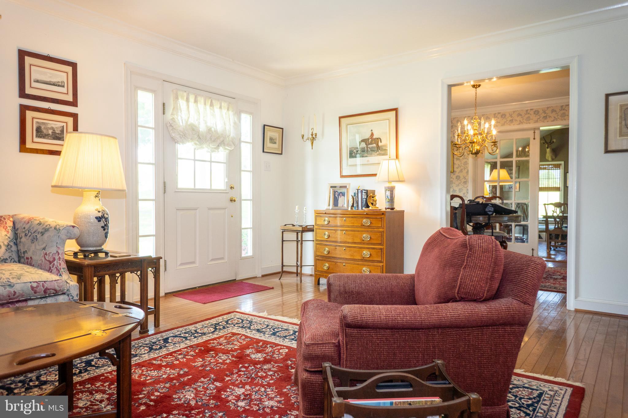 74 Resettlement Road Huntly, VA 22640 - Photo 6 of 40 Main Entrance/ Living Room