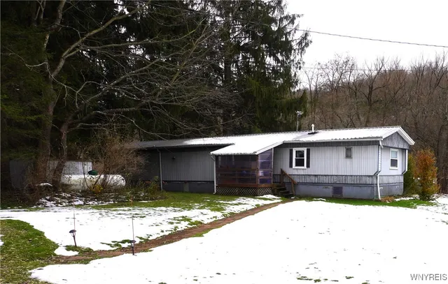 $109,900 | 9111 Highway 219, Ashford, NY 14171